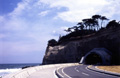 鵜の尾岬灯台とトンネル